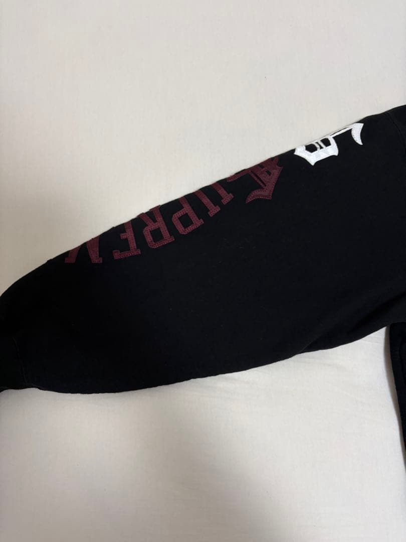 【最終値下げ！！】supreme Multi Logo フードパーカー