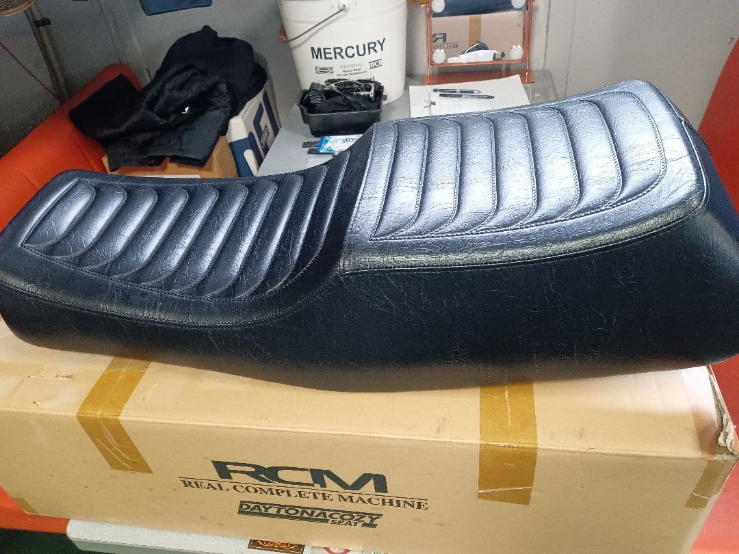 Ｚ750FX KZ1000MKシートRCM DAYTONACOZ Yデイトナ新品