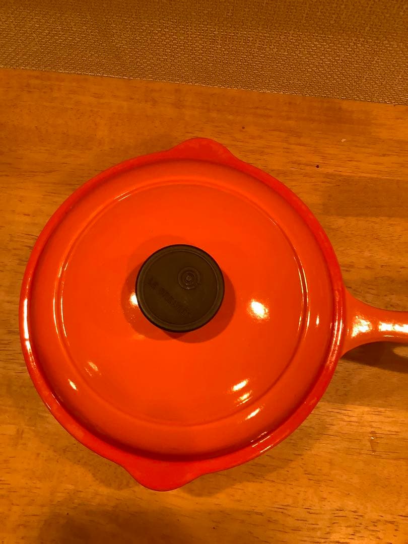 ルクルーゼ 片手鍋　20cm オレンジ色