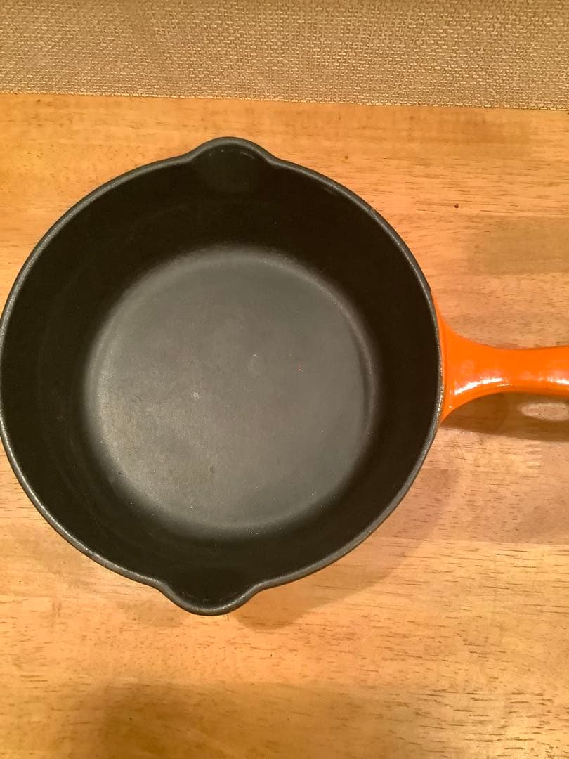 ルクルーゼ 片手鍋　20cm オレンジ色