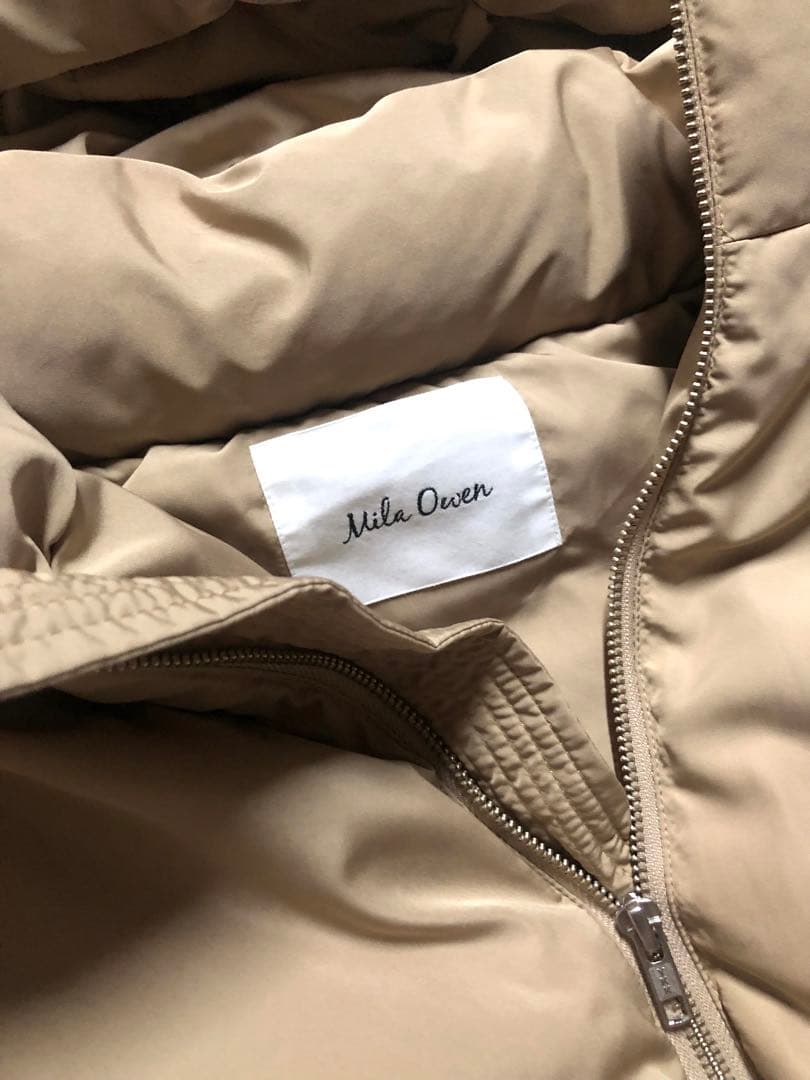 Mila Owenフード付きパテッドフレンチダウンベスト ベージュ