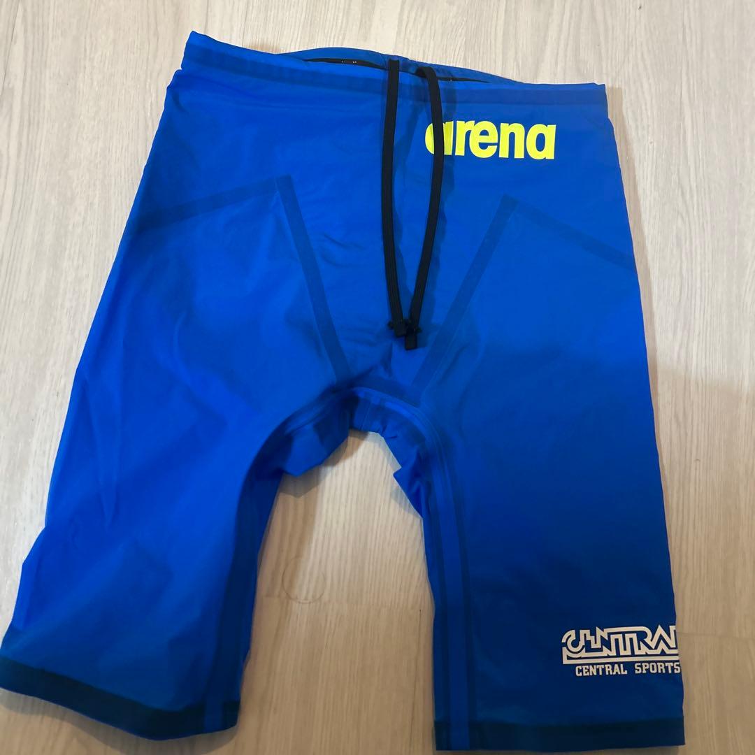 ストーム　競泳水着