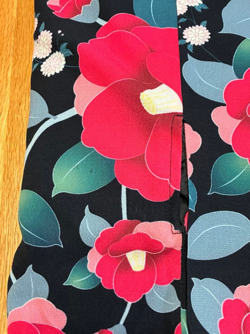 キャサリンコテージ　袴セット　160cm　半衿付き肌襦袢　椿　黒　緑　レトロ