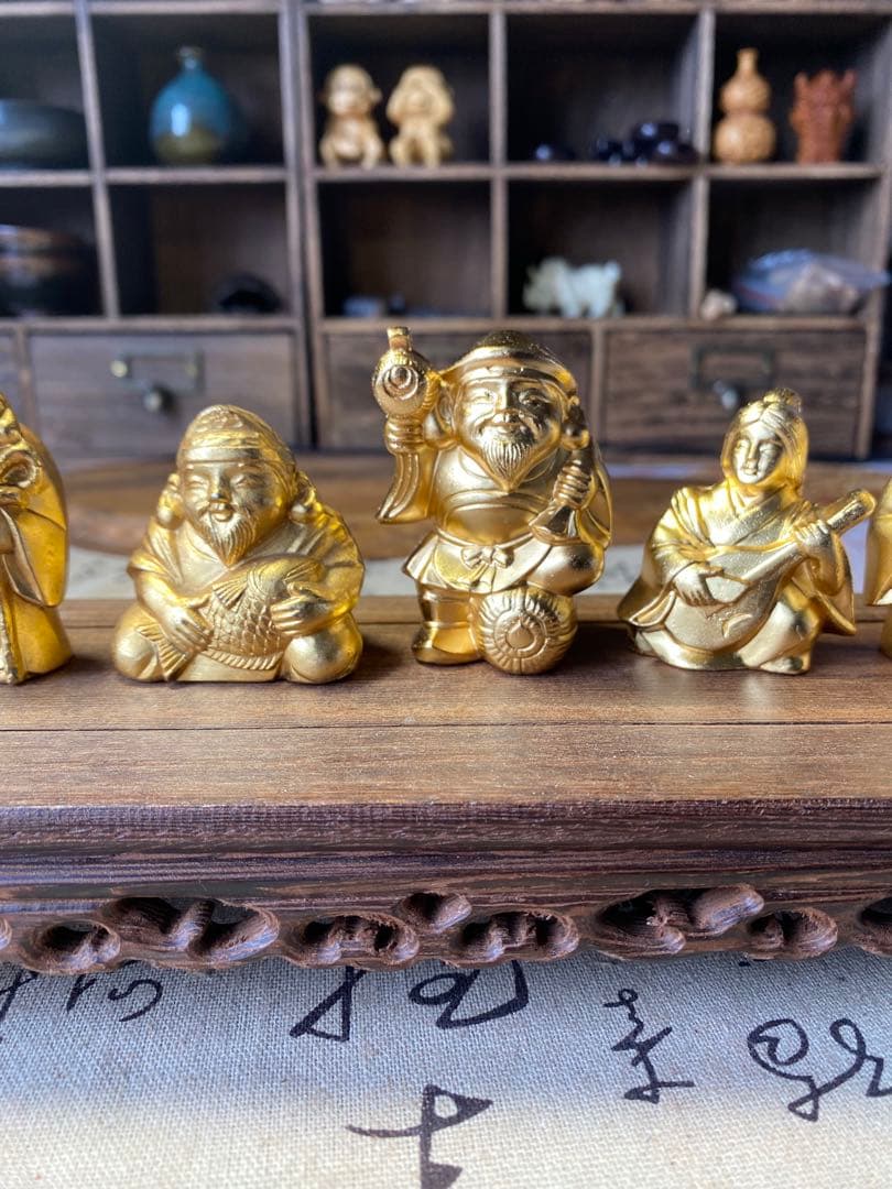 花台付き　七福神 大黒天 恵比寿天 置物 縁起物 金色 7体セット 商売繁