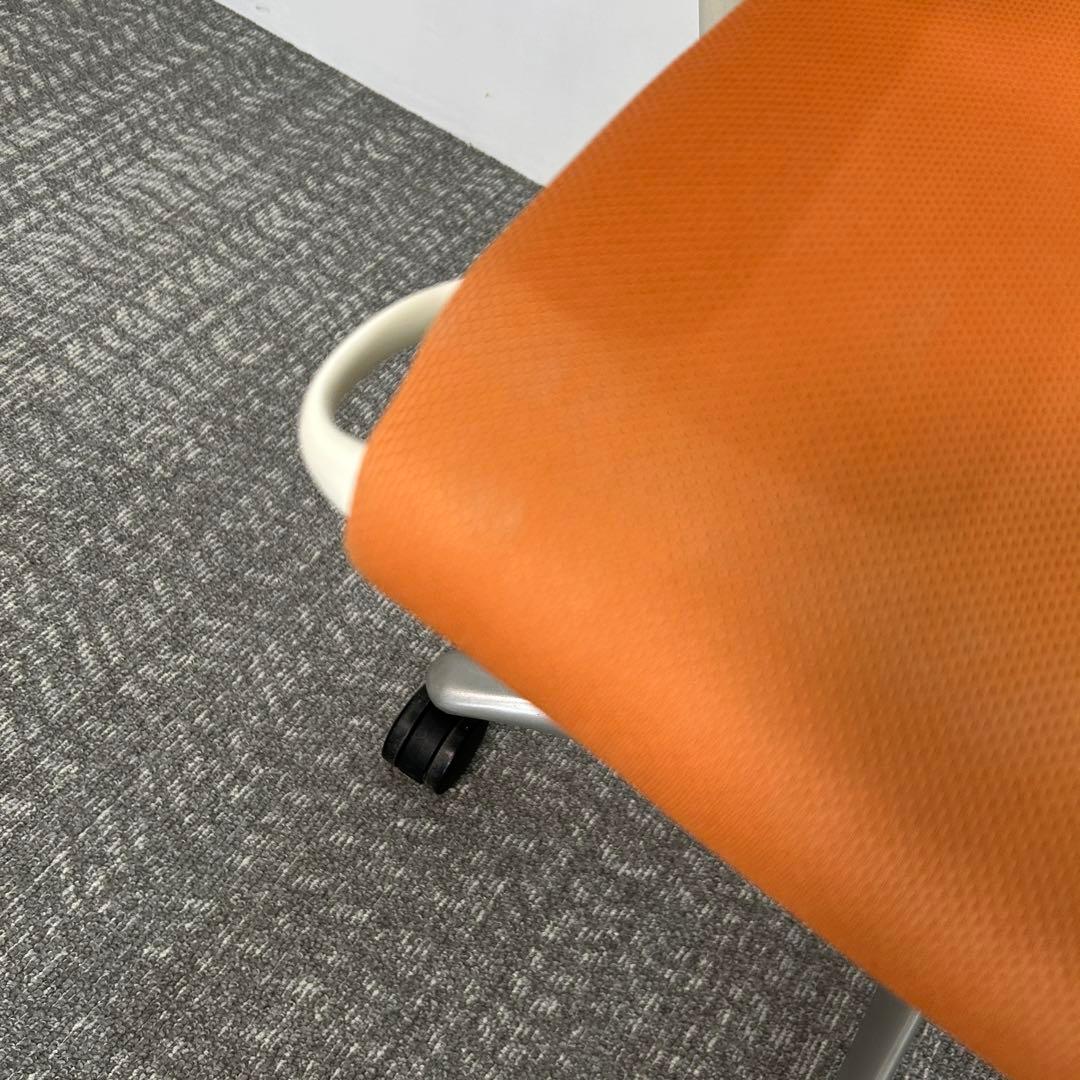 M. エンボディチェア ハーマンミラー ホワイト Embody オレンジ