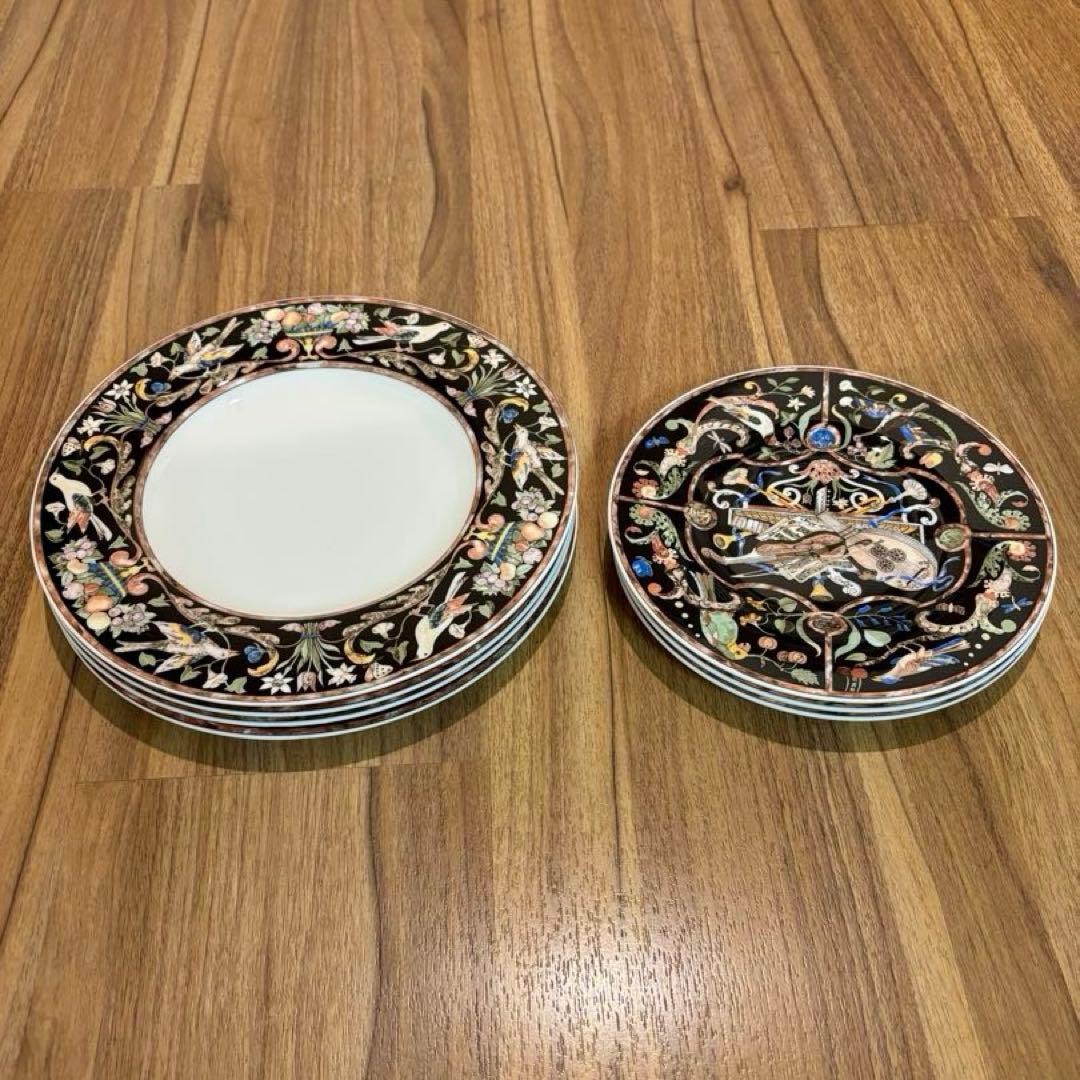 ビレロイアンドボッホ 装飾柄 絵皿 バイオリン等の楽器類 植物柄 ブラック 黒