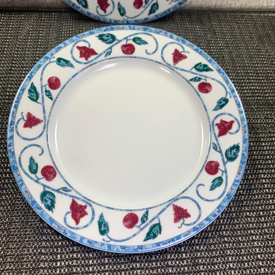 ①　アビランド　シャブリ　スープ　パン　ディナー　プレート　皿　パスタ　シチュー