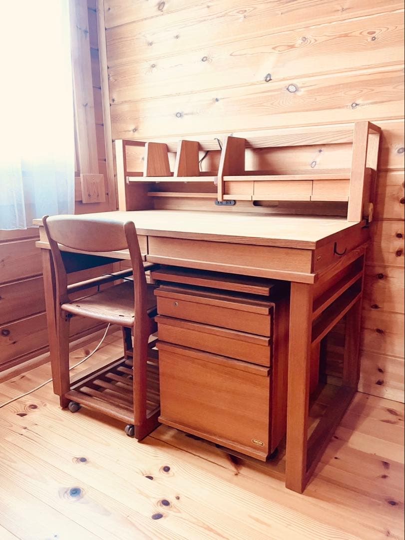 マルニ木工　天然木　学習机　デスク　高級学習机