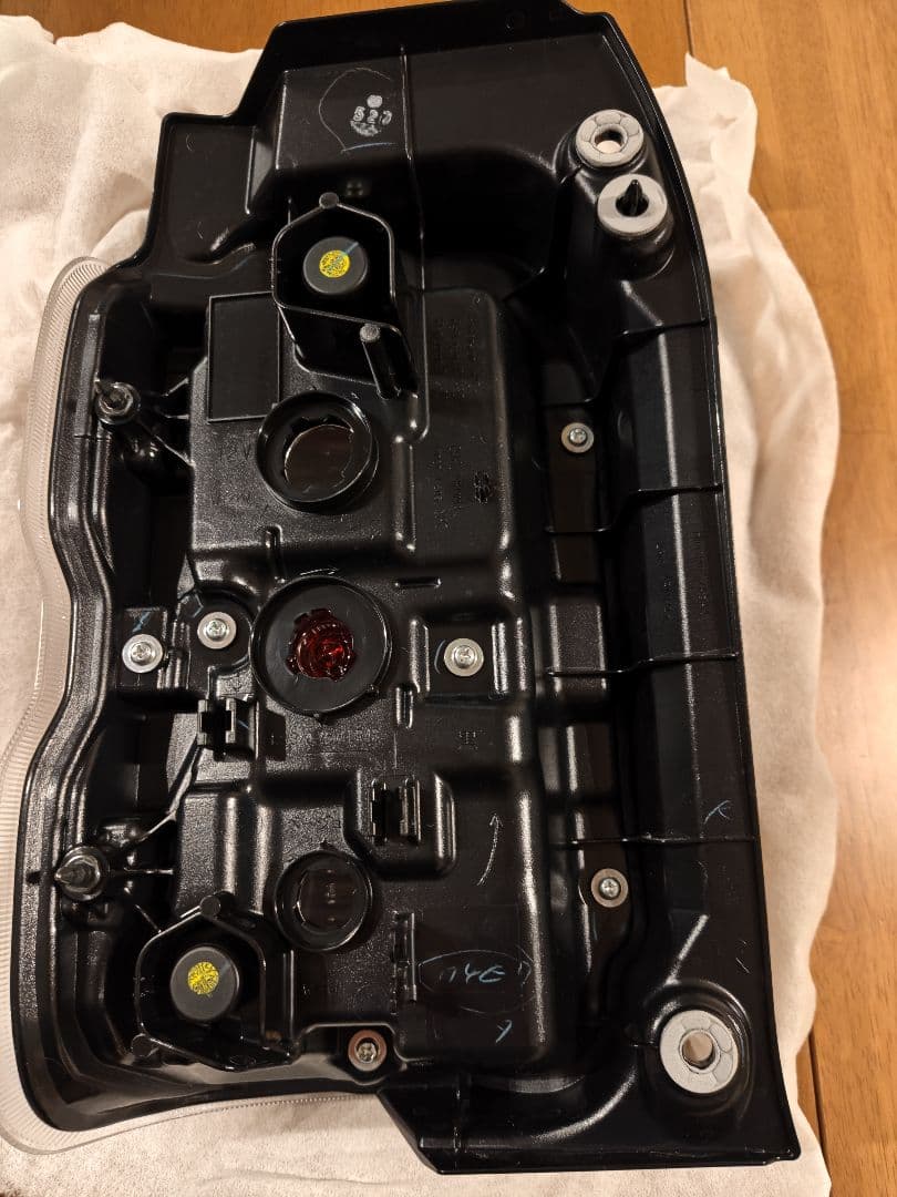 ハスラー　テールライト（右/運転席側）