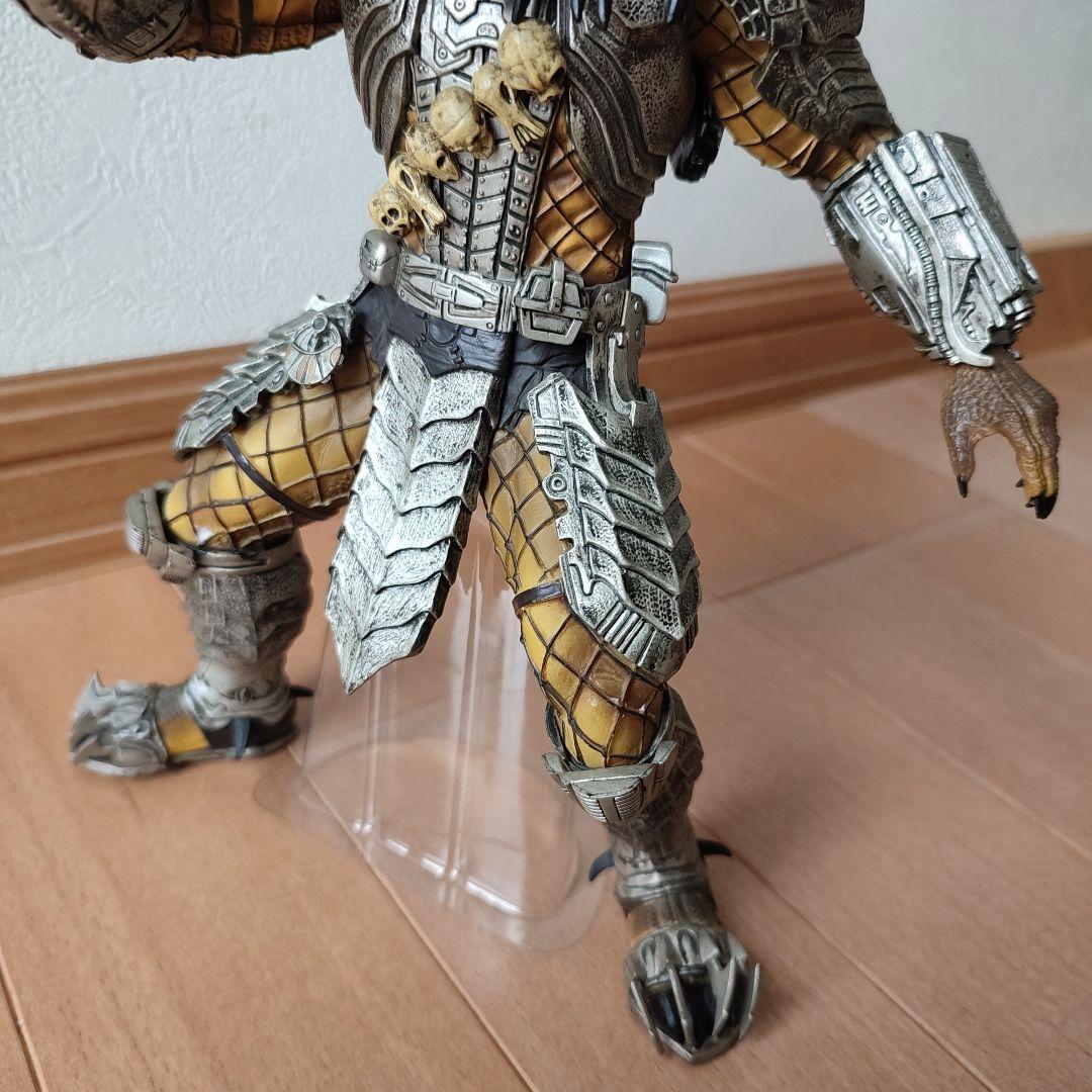 プレデター フィギュア