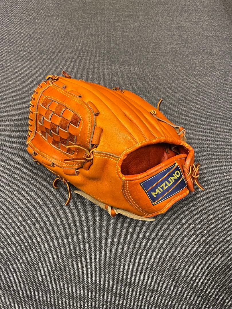 レア！　美津濃　ミズノ　廃盤ラベル　ビンテージ　MIZUNO 野球 軟式グローブ