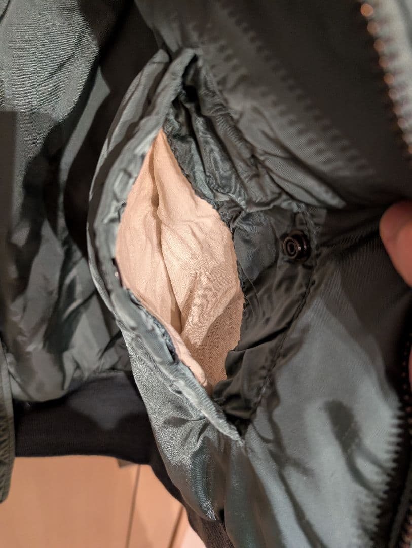 ALPHA INDUSTRIES MA-1 50s 復刻版 M