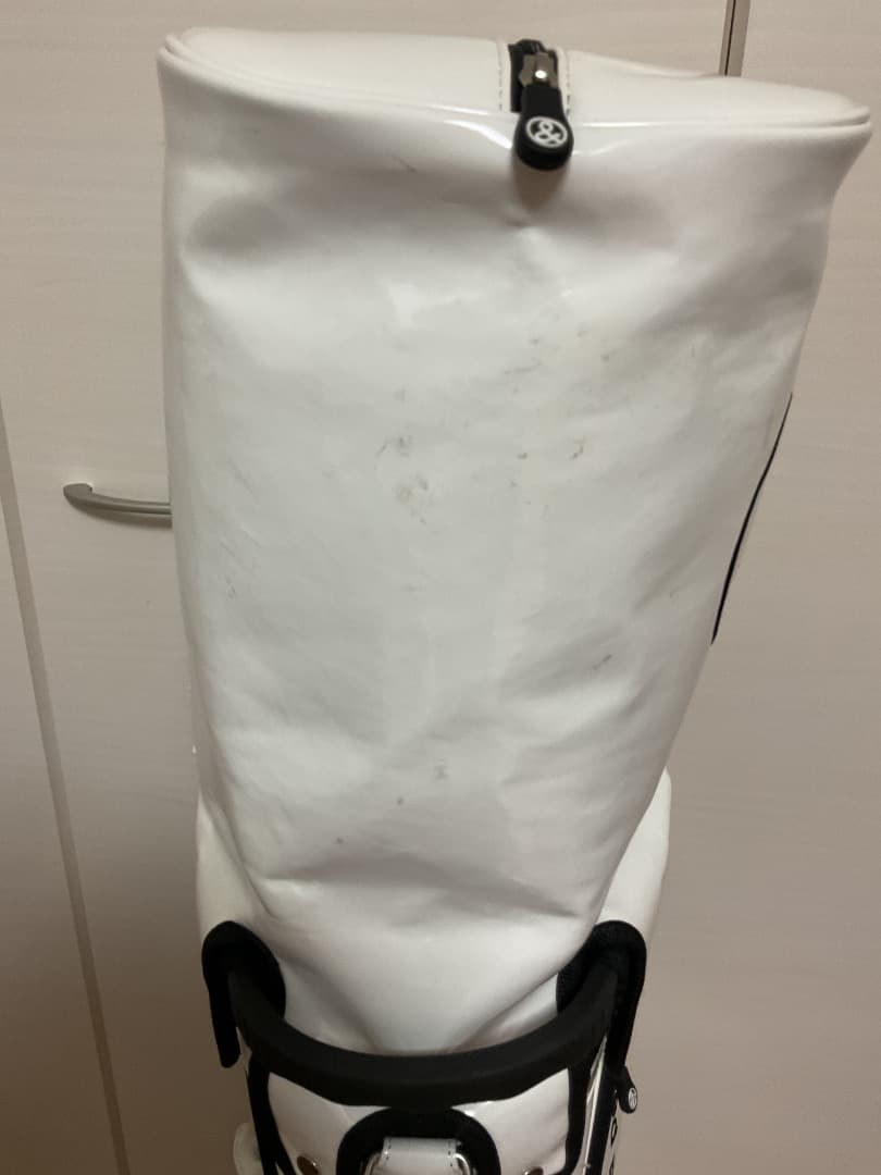 and per se アンパスィ　キャディバッグ　スタンド式　エナメル