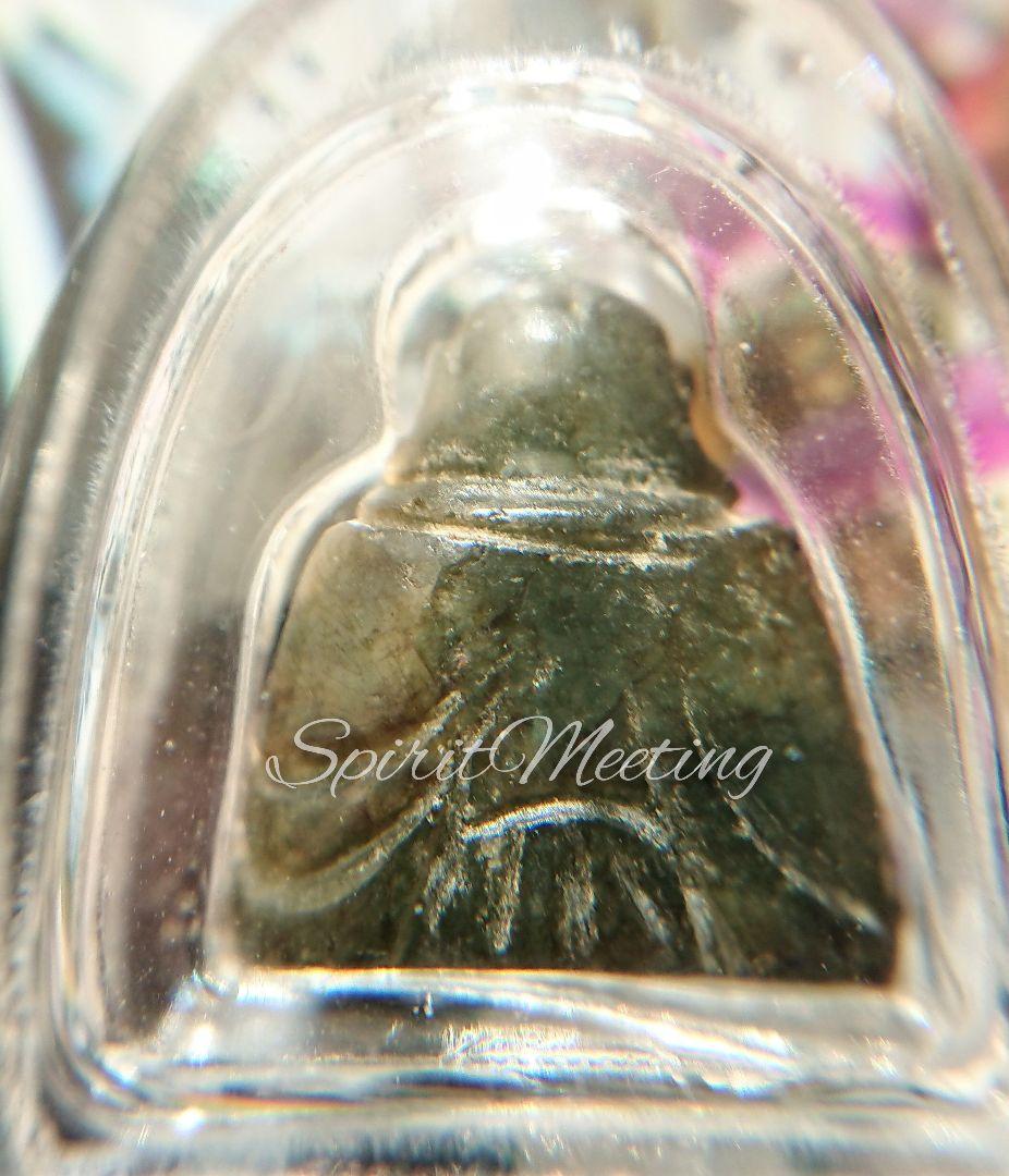 瞑想と翡翠の父　翡翠の仏陀お守り　C プラクルアン　霊石　　パワーストーン　開運