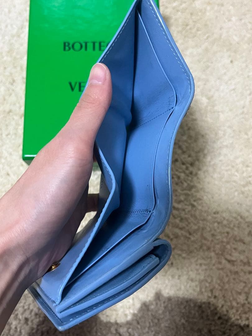 ボッテガヴェネタ イントレチャート タイニー三つ折りウォレット