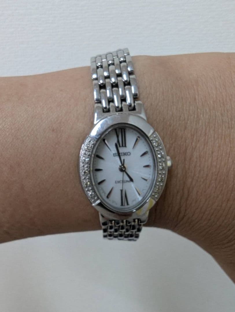 美品　SEIKO EXCELINE ソーラー腕時計　おしゃれ