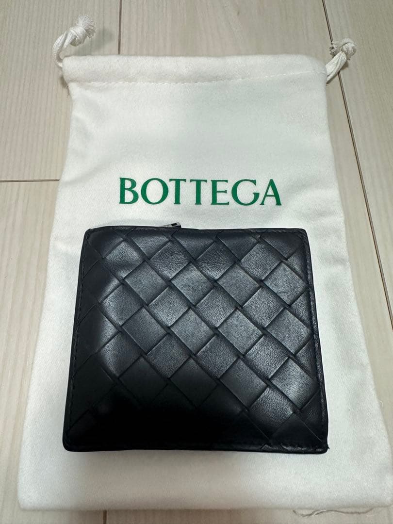 BOTTEGA VENETA スクエア　ジップアラウンドウォレット