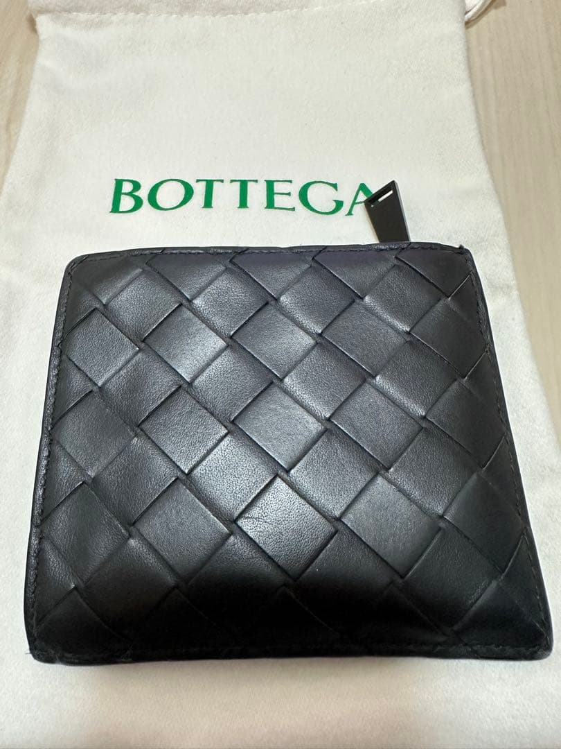 BOTTEGA VENETA スクエア　ジップアラウンドウォレット