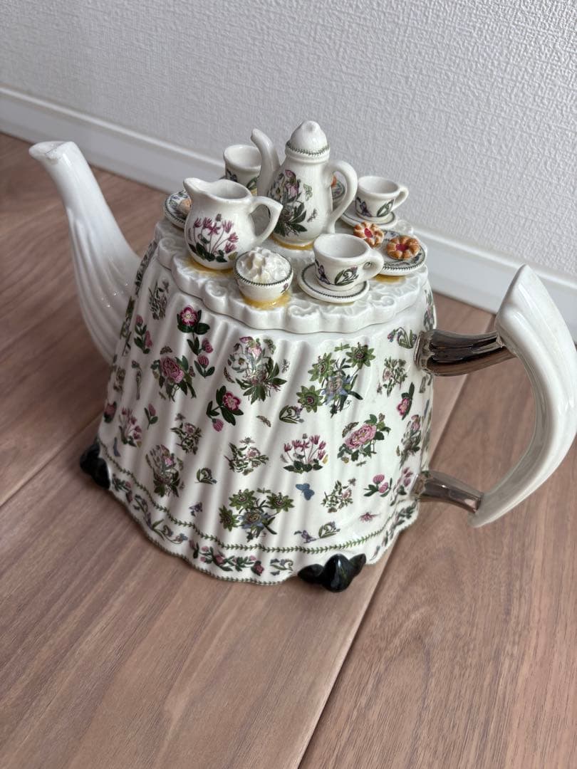 アンティーク花柄陶器ティーポット