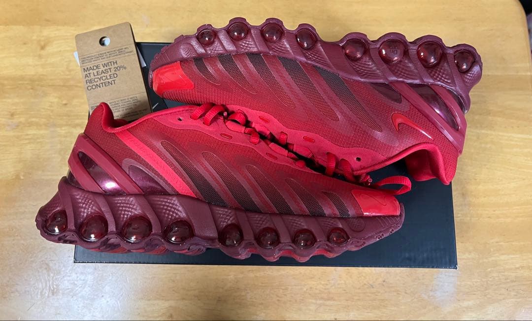 靴 Nike Air Max Dn8 University Red 25cm