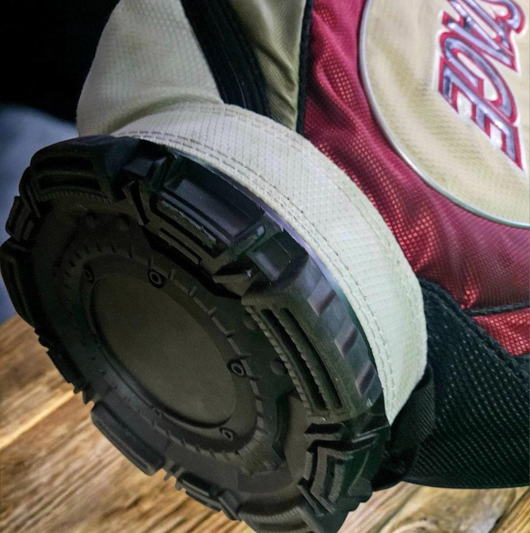 送料無料/超美品　TourStage キャディバッグ ホワイト・レッド