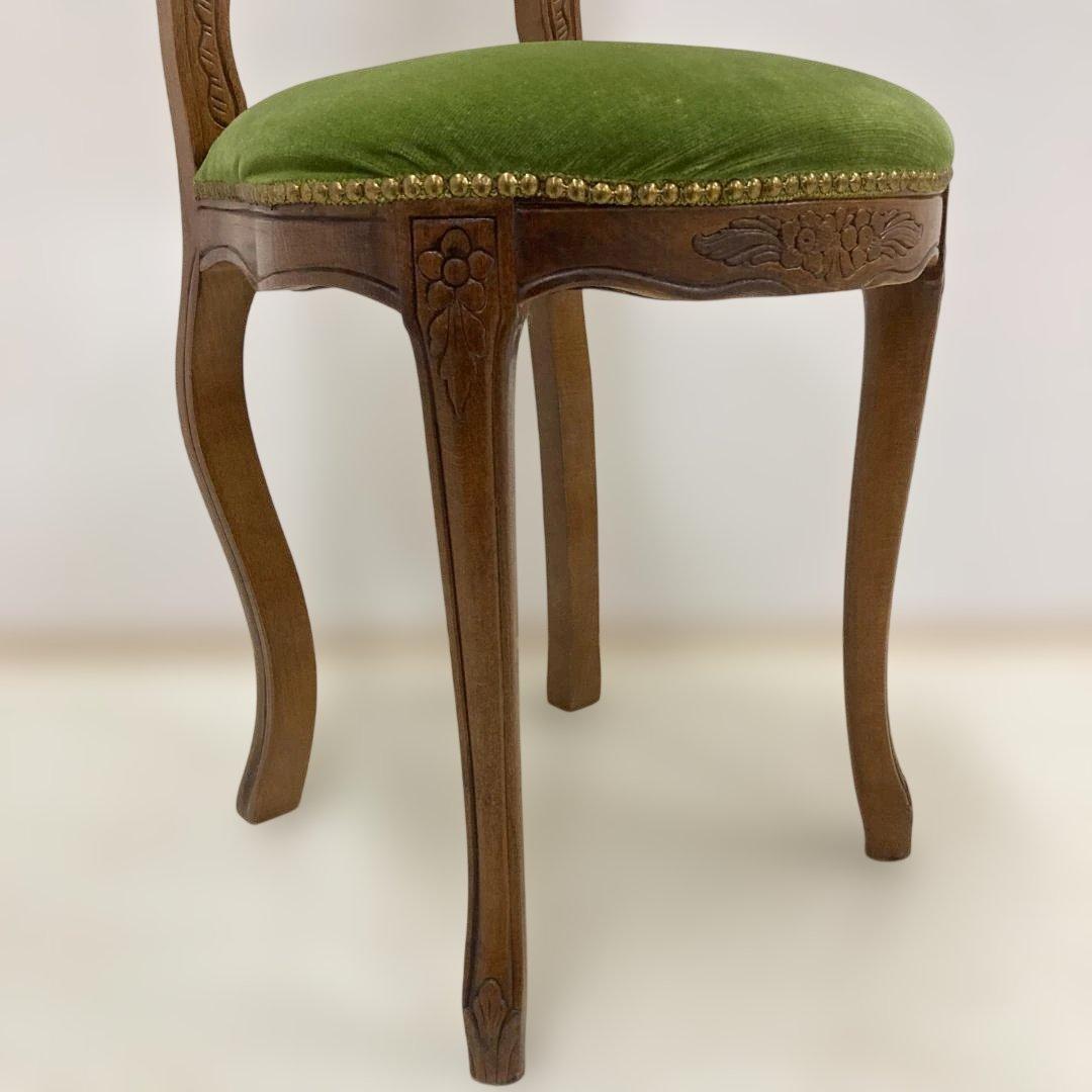 イタリア　アンティーク調 　猫脚　チェア　椅子　ロココ調 　鋲打