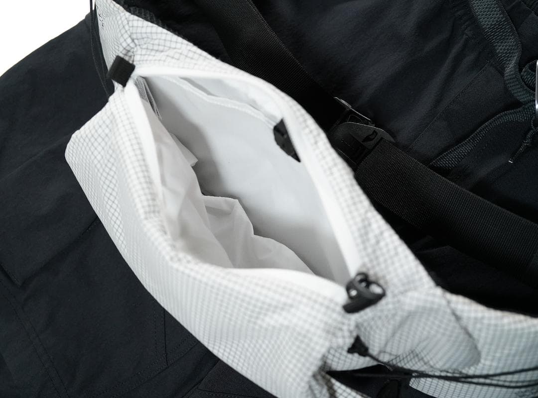 SALOMON CROSS SEASON WAIST RACE ウエストポーチ