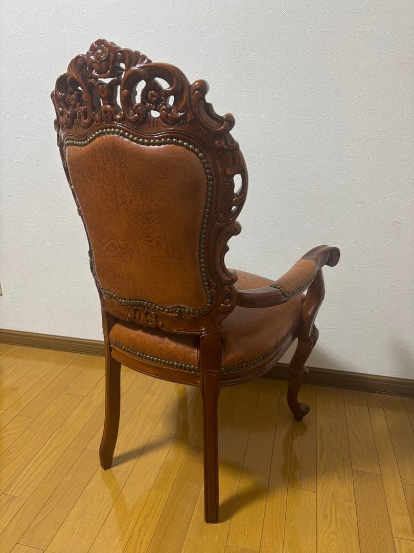 本日限定価格！革張アンティークチェア 肘掛け付 古録展 送料無料