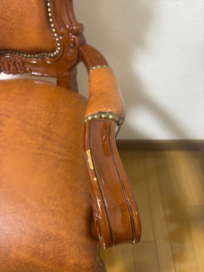 本日限定価格！革張アンティークチェア 肘掛け付 古録展 送料無料