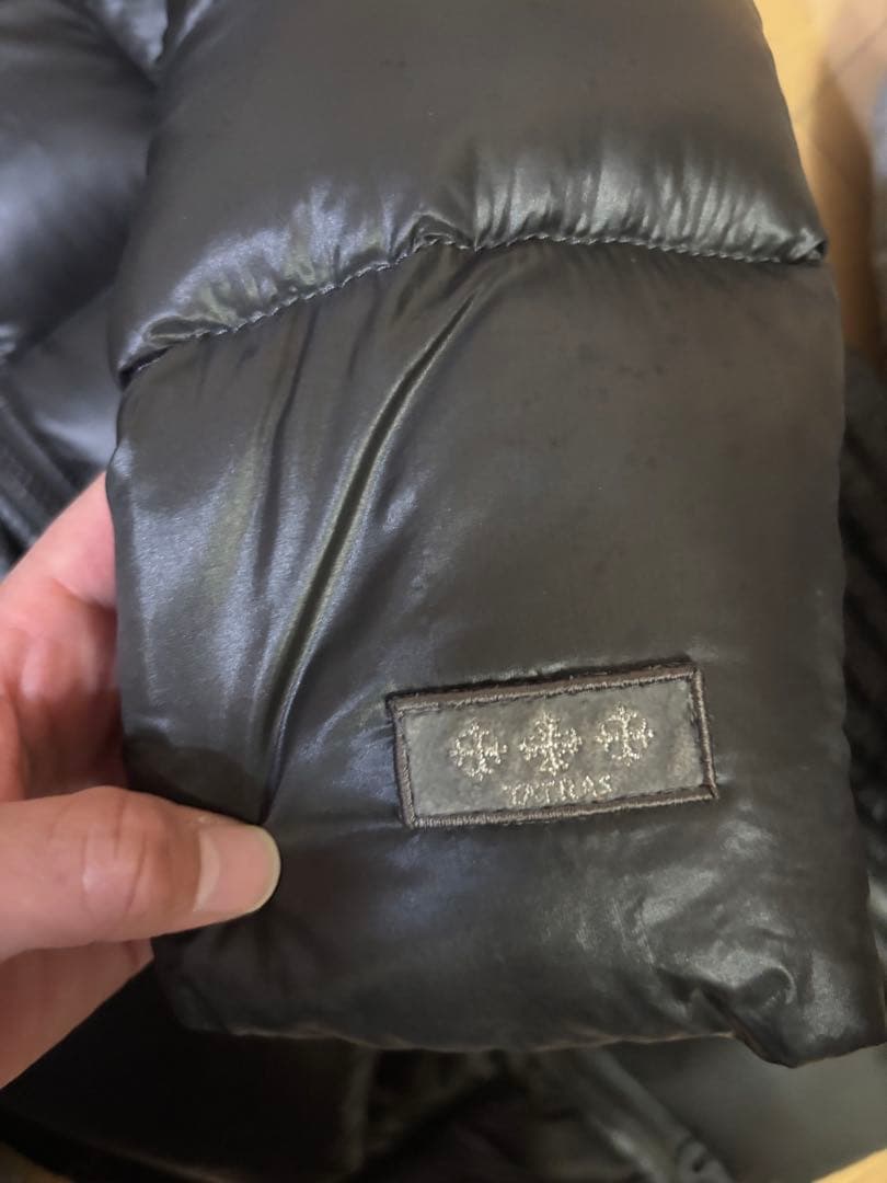 TATRAS チャコールブラックダウンジャケット