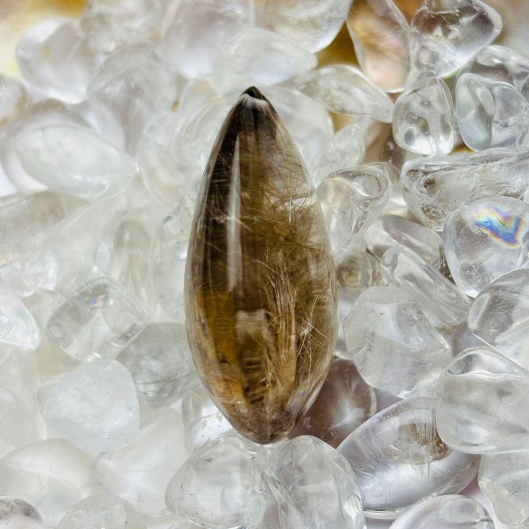 ルチルクォーツ　ペアシェイプ ルースストーン 茶色