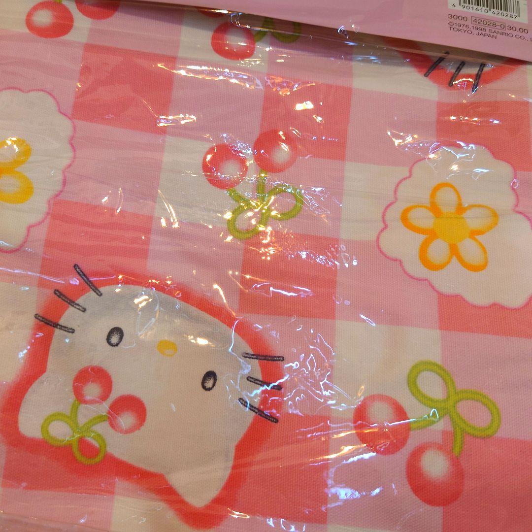 ば*ん様 ハローキティ　テーブルクロス　さくらんぼ　カオハナ　レトロ　平成　19