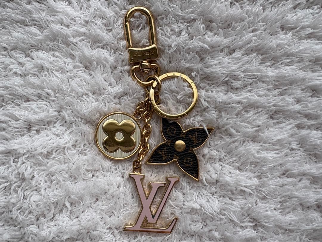 【即日発送】Louis Vuitton キーホルダー・スプリングストリート