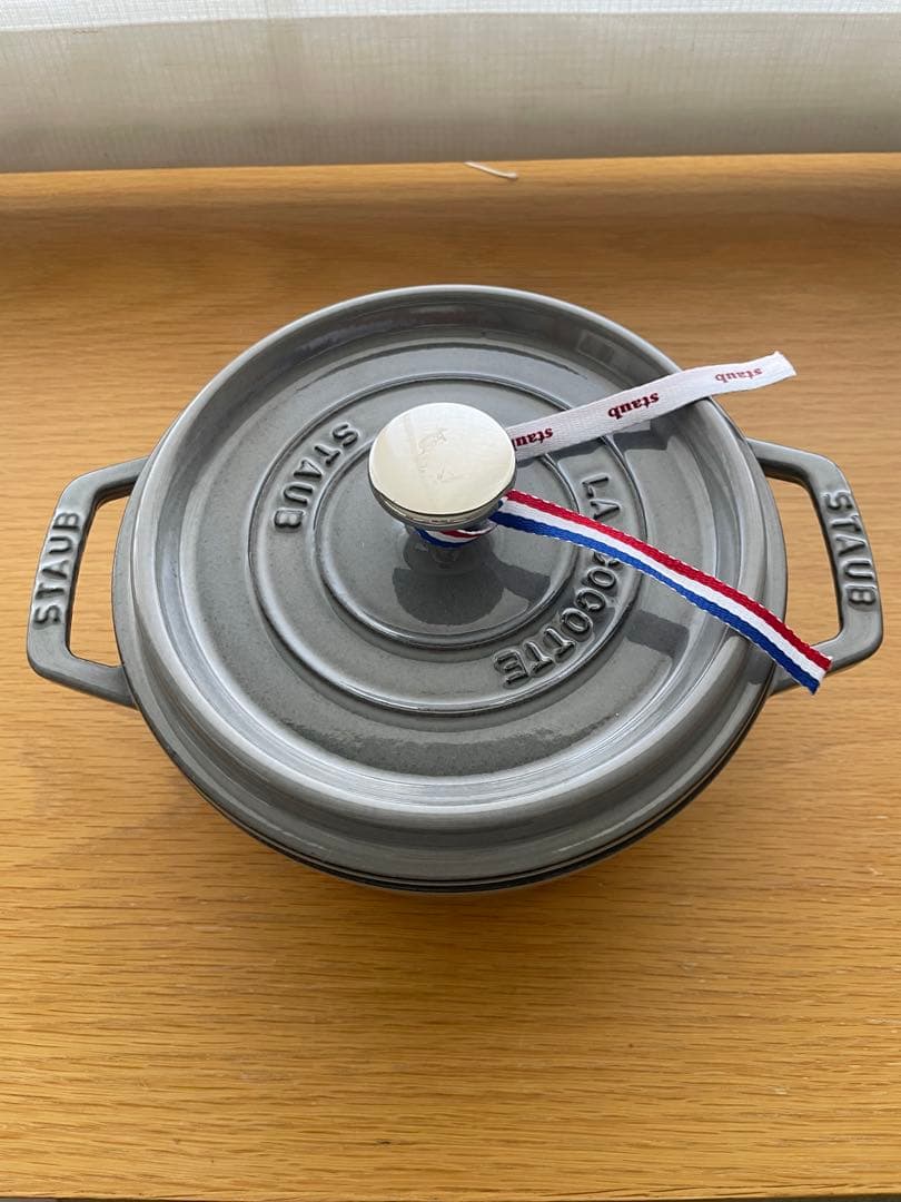 STAUB 鍋 ココット ラウンド グレー 18センチ 正規品