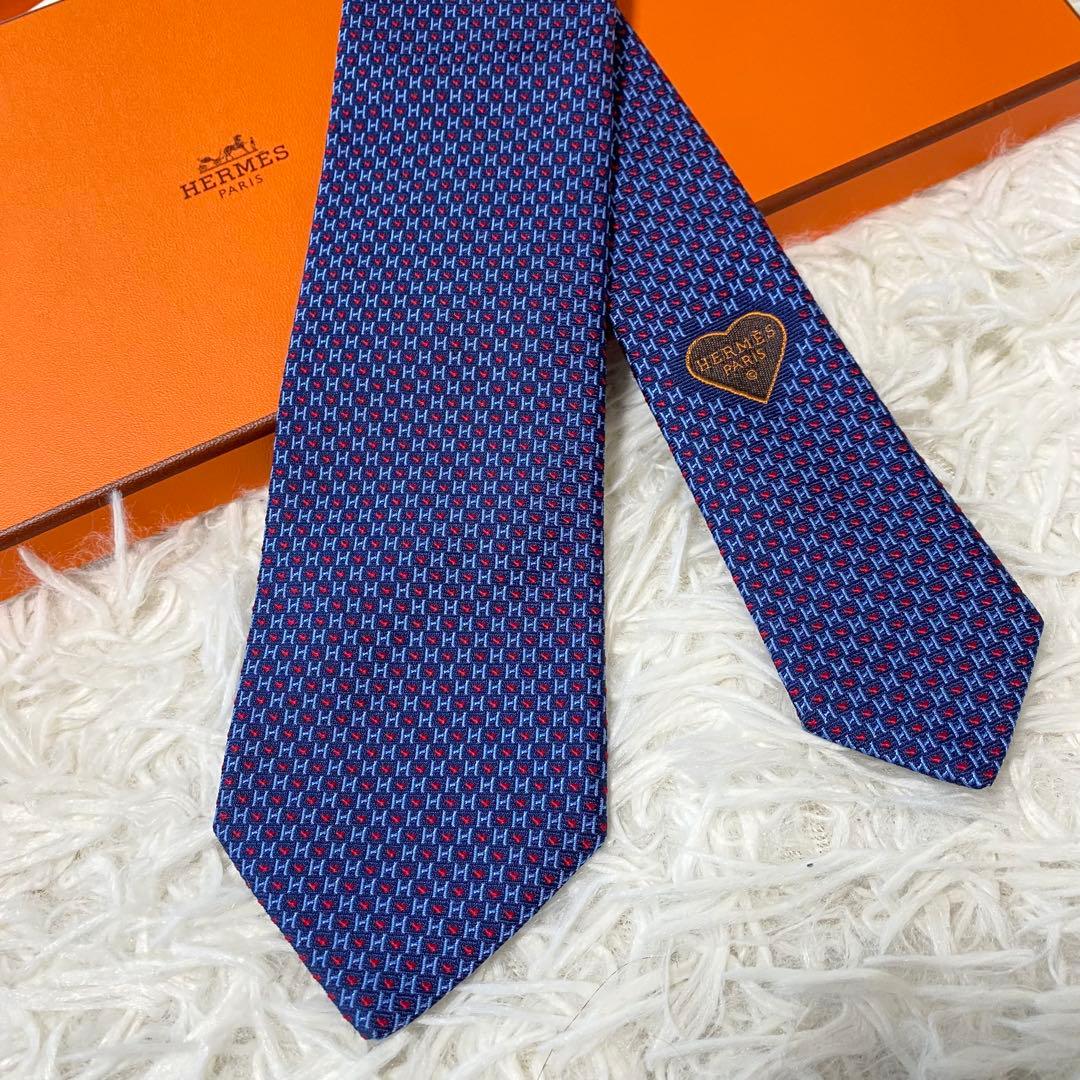 【超極美品】エルメス　ファソネ　ハート　ナローネクタイ　ネイビー　剣幅7cm