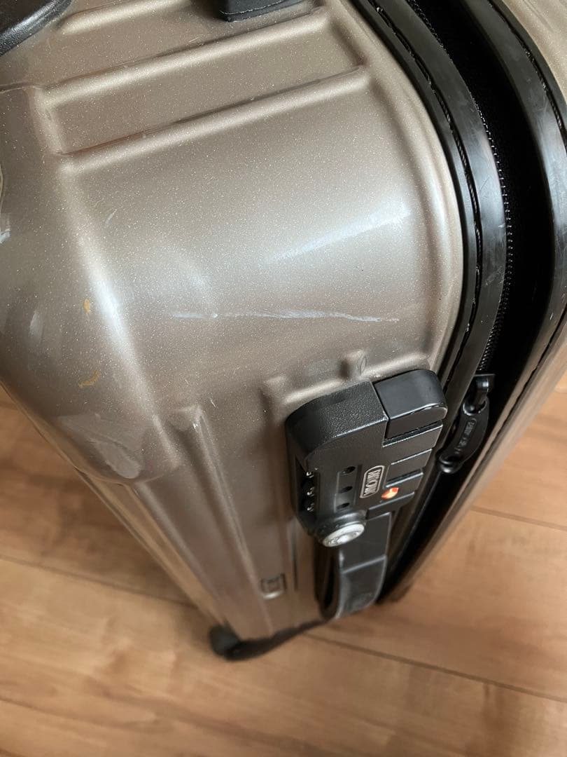 【美品】RIMOWA スーツケース 33L SALSA 2輪 プロセッコ