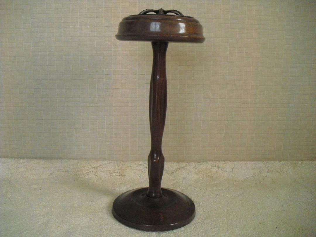 オールドマルニ☆木製 アッシュトレイスタンド 孔雀 灰皿☆小物入れ 花台にも