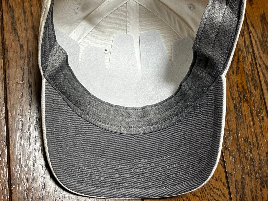 アディダスTOUR360 DJ&W・グレツキー コラボゴルフシューズ キャップ付