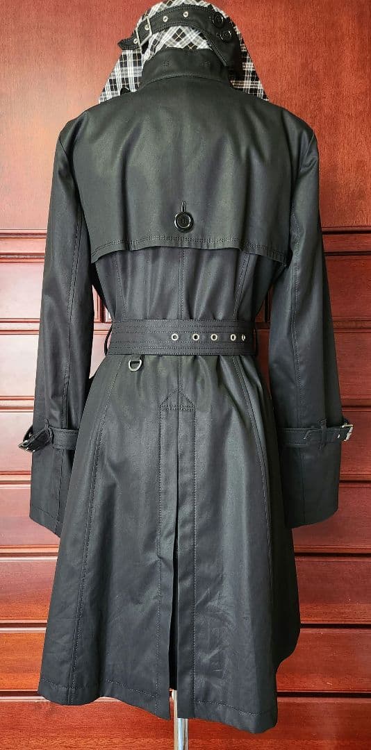 BURBERRY BLUE LABELブラック40撥水トレンチコート極美品