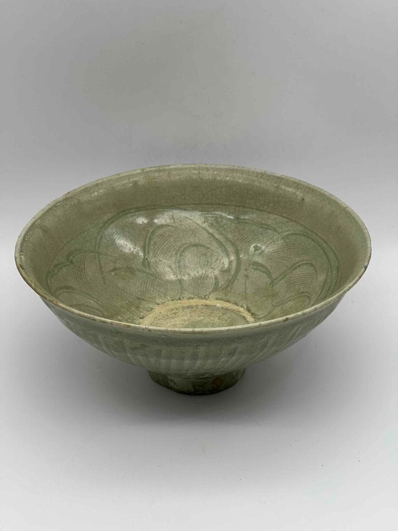 宋時代　青磁　耀州窯刻花碗　鉢　茶碗　唐物　古賞物　時代物(C-77)