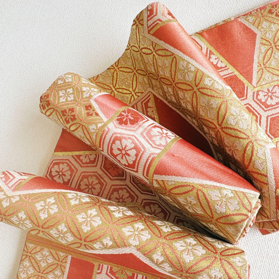 セット　七五三７歳女の子　昭和レトロ　ピンク　ピンク地丸帯　袖なし長襦袢7098