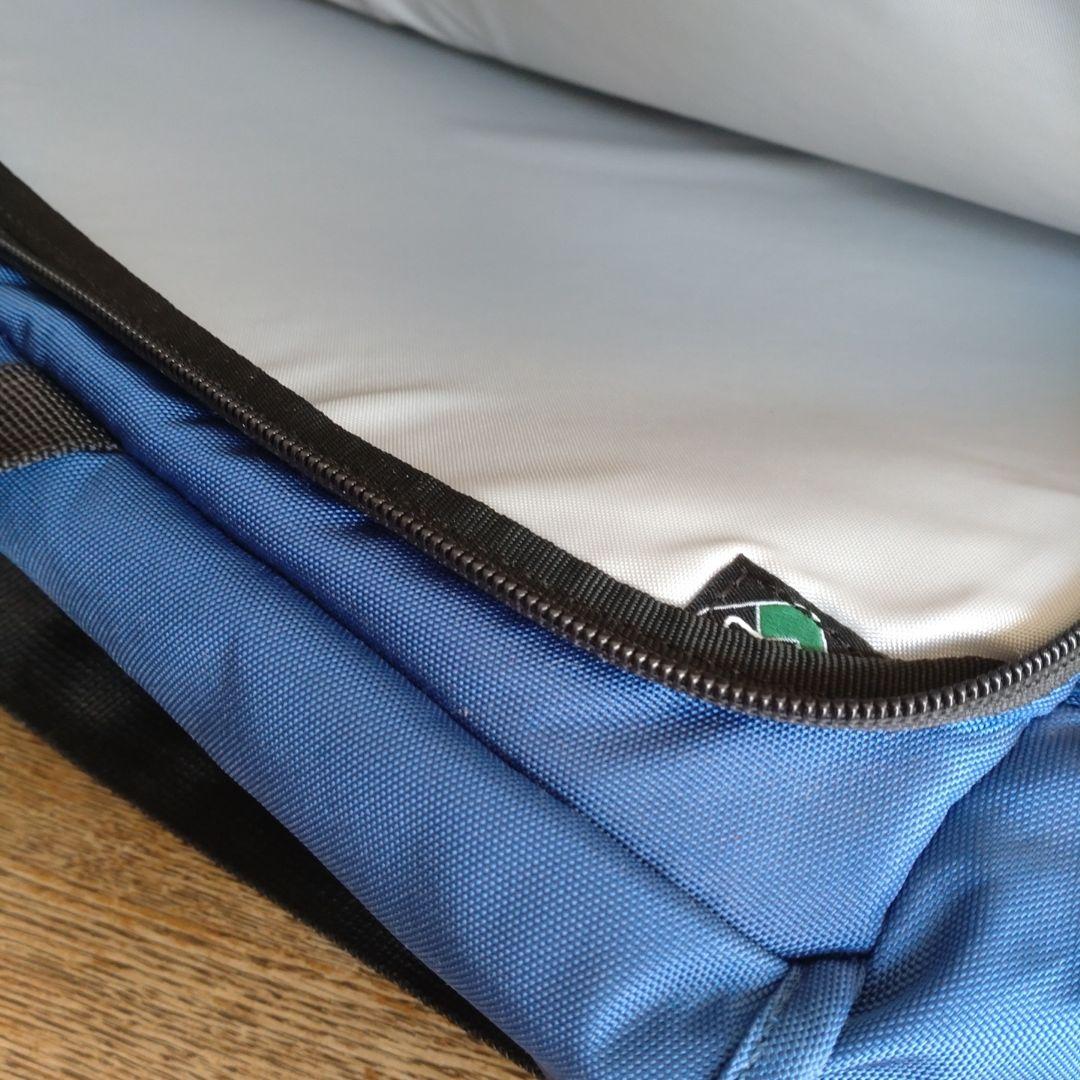 新品未使用品♪エディーバウアー♪メッセンジャーバッグ カジュアルバッグ