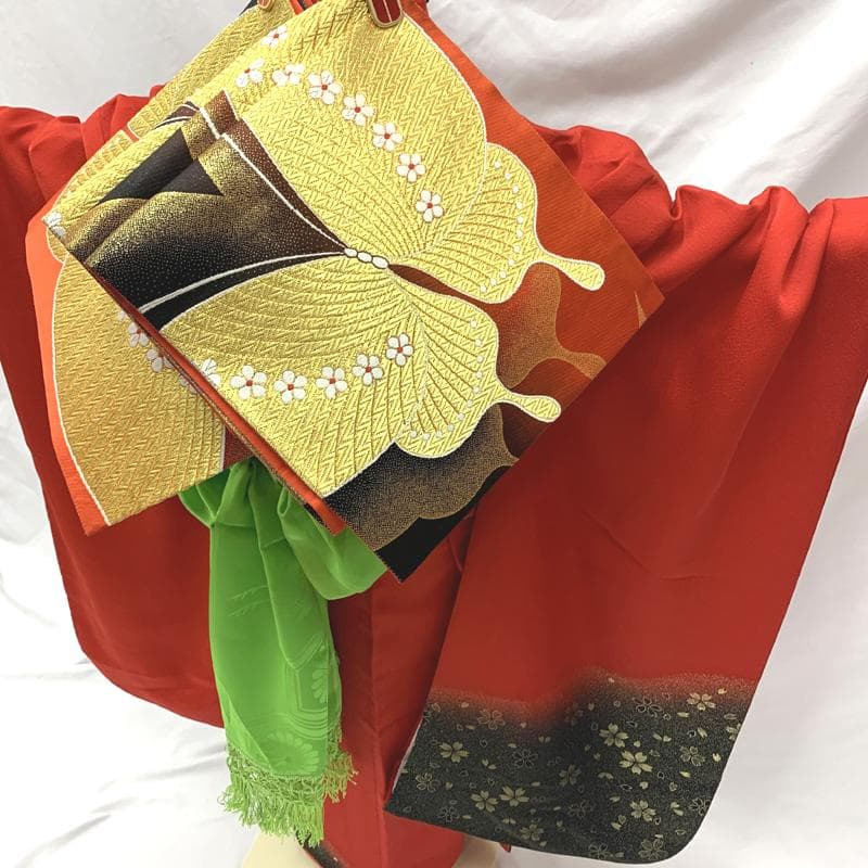 504ag19□七五三 七歳 女児 着物&袋帯 金糸 桜 赤黒□状態良好