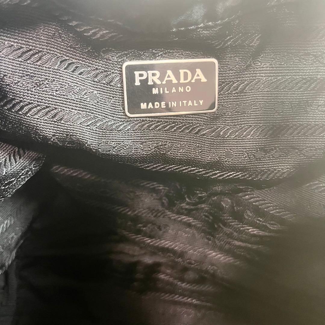 PRADA プラダ ポーチ マルチケース 小物入れ 巾着型