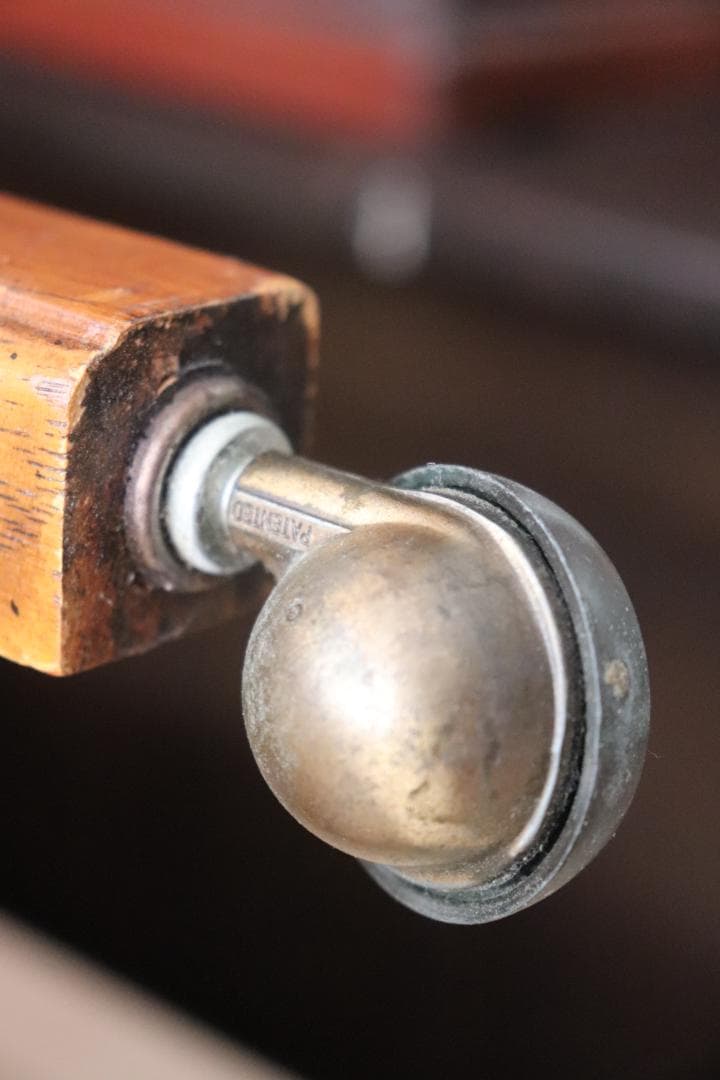 木製　マガジンラック サイドテーブル　キャスター付き