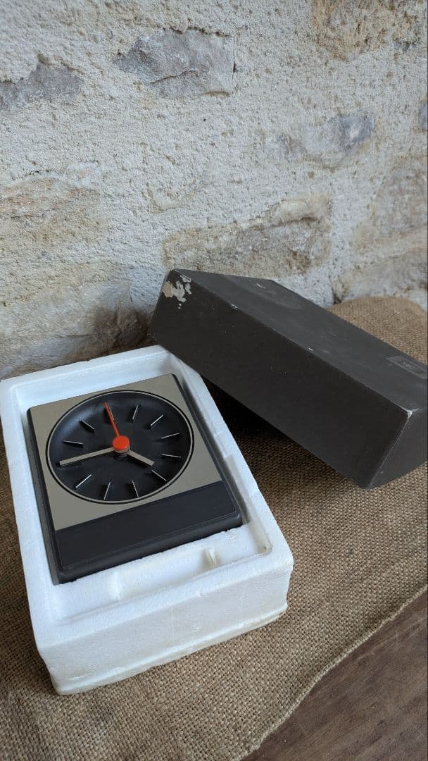 【レア】ビンテージ ドイツ製 卓上時計 動作確認済み 70年代 70's　箱あり