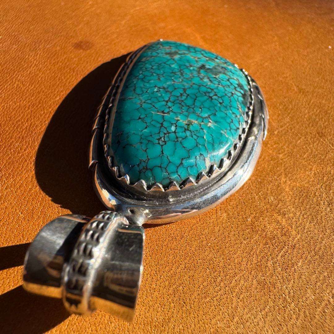 【80年代 巨大 ターコイズマウンテン】ネックレストップ