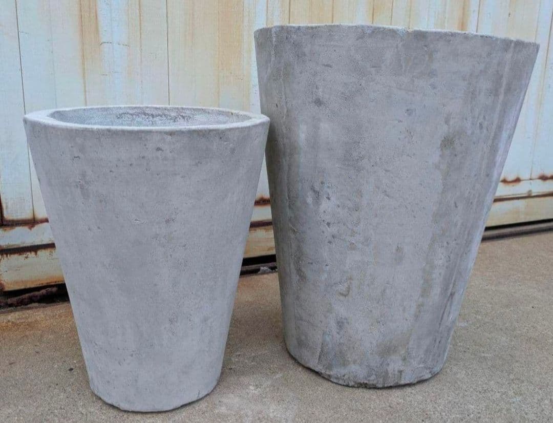 おしゃれ都会派トール型高級コンクリポット12号9号キズ有おまけ付お買得2枚セット