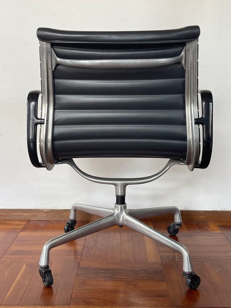 ハーマンミラー ヴィンテージ イームズ アルミナム グループ チェ