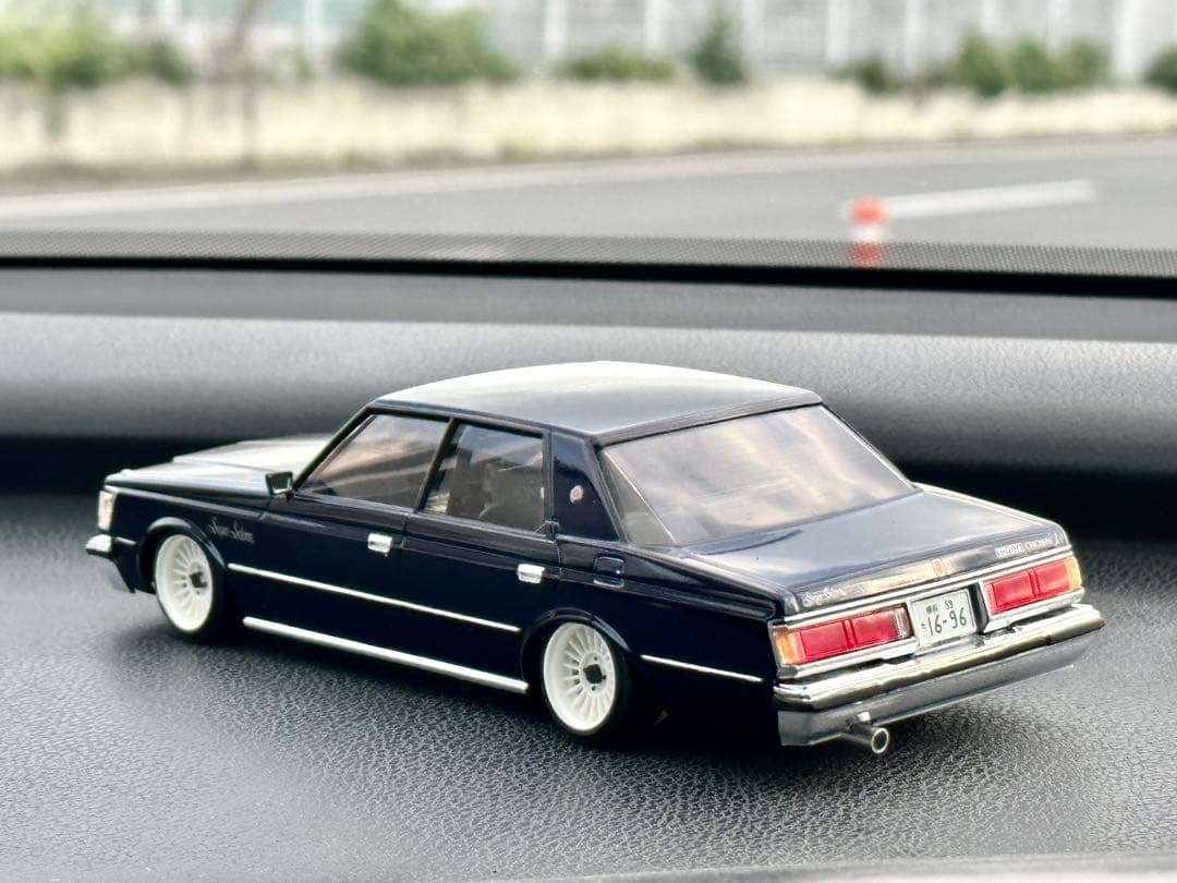 【完成品】フジミ•MS110 クラウン2000ターボ　インチアップハの字箱絵仕様